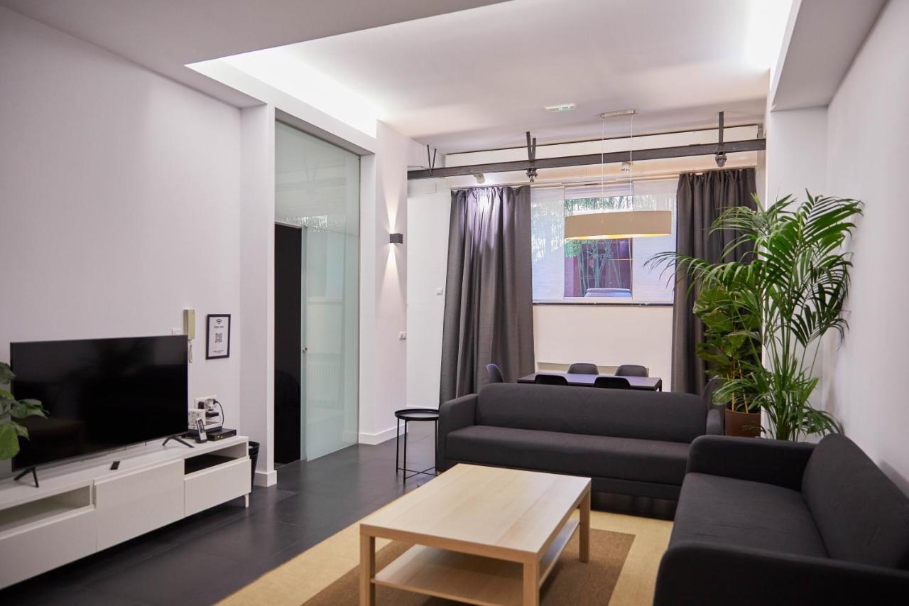 Loft Principe Pio Apartment Madrid Bagian luar foto